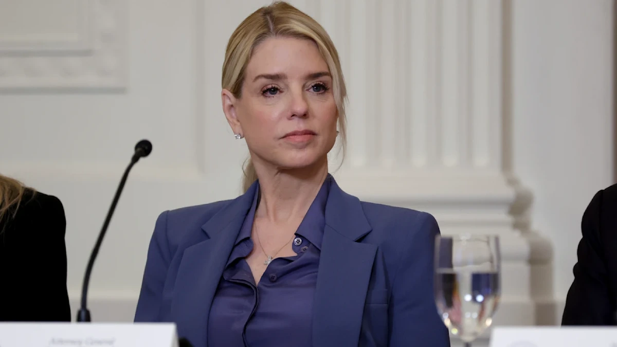 Donald Trump entließ sie: Schock-Diagnose für ehemalige US-Justizministerin Pam Bondi
