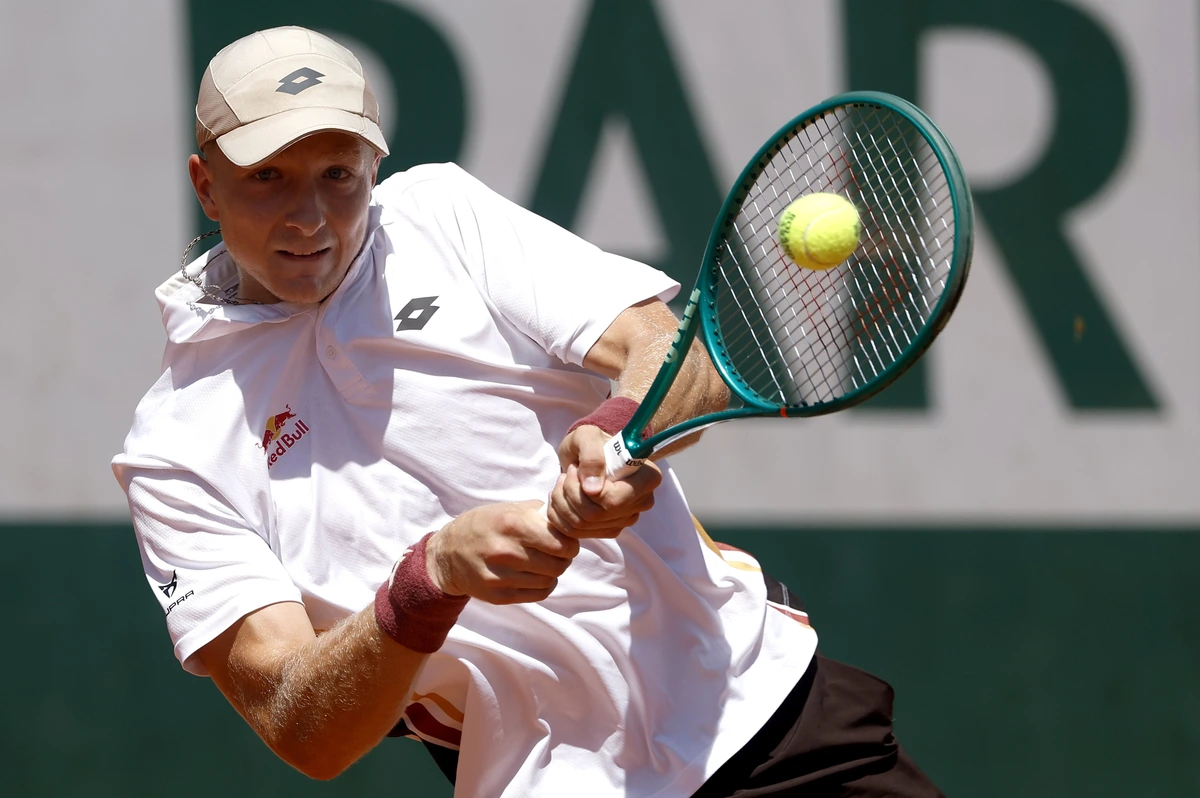 Landaluce también debuta con victoria en Roland Garros: mucho sufrimiento para el otro nombre de la nueva generación