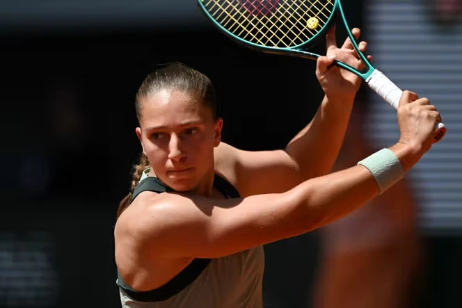 Roland-Garros 2026 : Diane Parry, qualifiée pour la deuxième semaine, redonne le sourire aux Bleues
