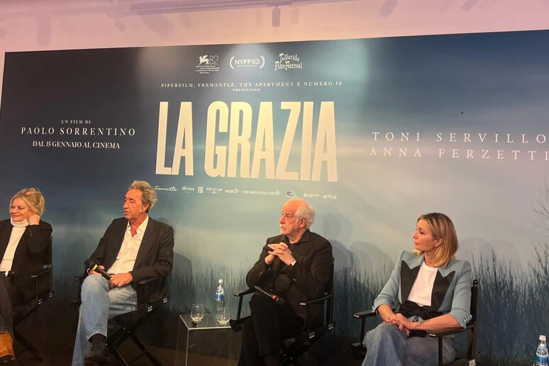 Sorrentino, 'quanta nostalgia per i politici di una volta'