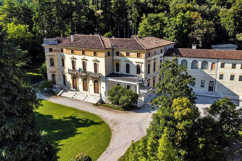 Tra ville storiche e calici d'eccellenza torna Sorsi d'autore