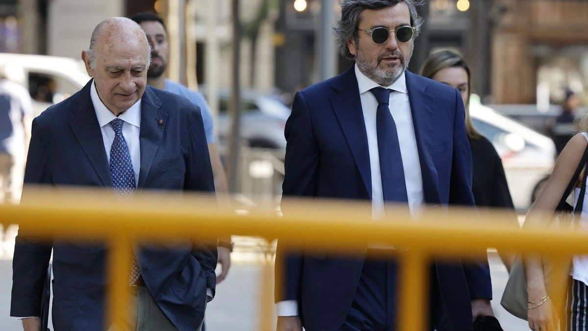 Fernández Díaz y su 'número dos' escenifican en Kitchen un pacto de no agresión que solo beneficia al exministro