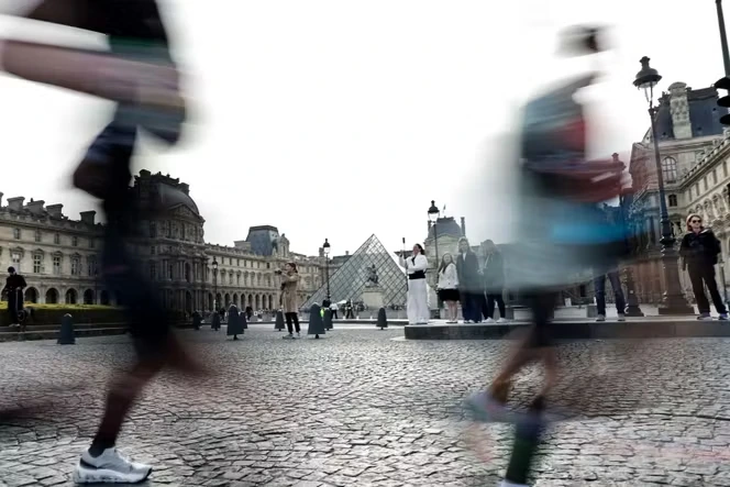 A Paris, la gauche se divise sur l’attribution de l’organisation du marathon à un groupe lié à Vincent Bolloré