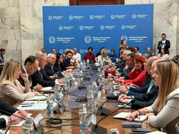 Electrolux, l’allarme del sindacato: «Produzioni delle Marche avviate in Polonia»