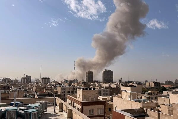 Israel ataca Irán, última hora hoy en directo | 201 muertos y 747 heridos en los ataques de EEUU e Israel sobre Irán, según la Media Luna Roja