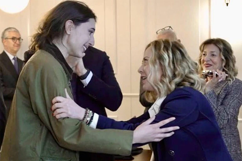 Cecilia Sala e la speranza per Trentini: 'Un anno fa il mio giorno più bello, ora lo diventi anche per lui'