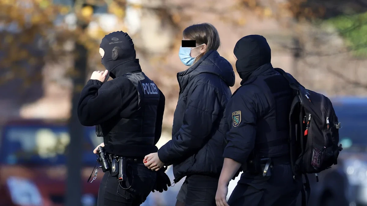 Berlin: Hammerbanden-Terroristin Lina E. vorzeitig aus Haft entlassen