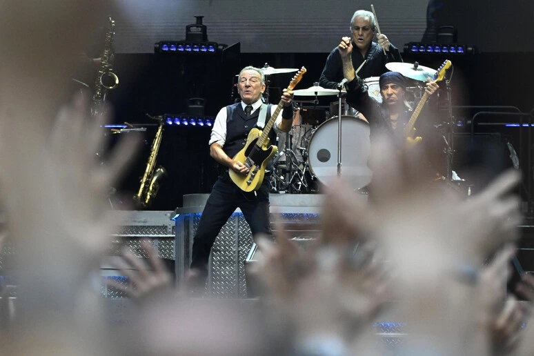 Springsteen critica Trump per l'Ice a Minneapolis: "Valori messi a dura prova"
