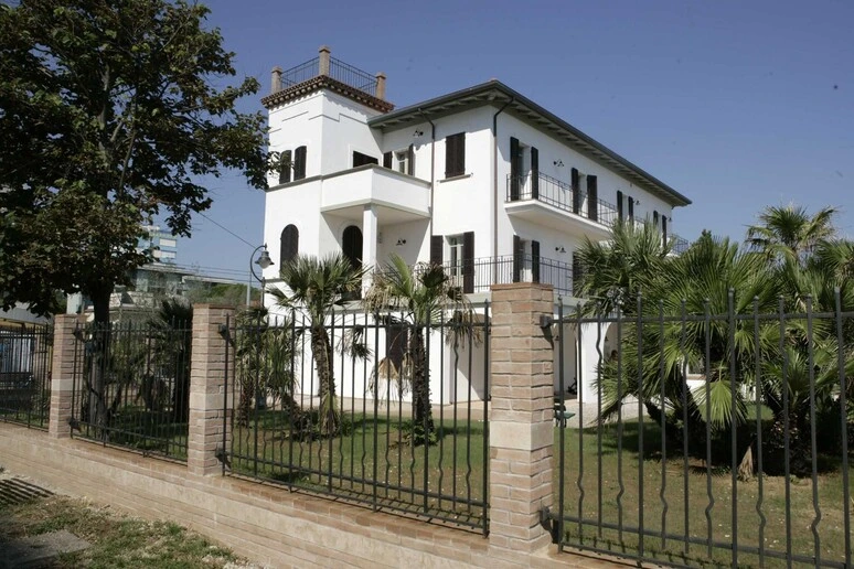 Privato offre il doppio del Comune di Riccione per Villa Mussolini