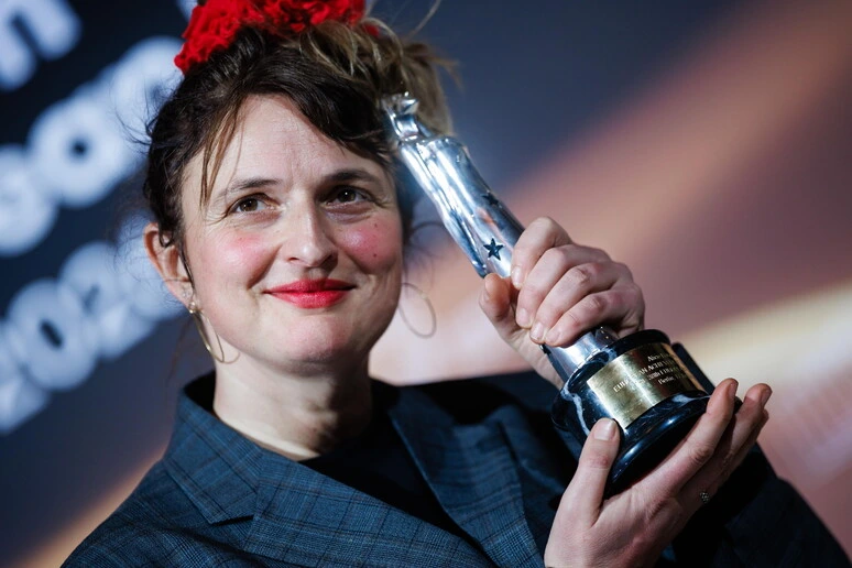 Alice Rohrwacher premiata agli Efa: 'Il mio futuro è un film muto'