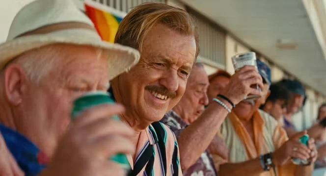 « Maspalomas » : l’histoire bouleversante d’un vieil homosexuel espagnol qui s’accroche à sa vie arc-en-ciel