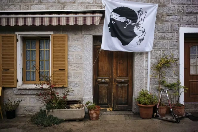 Autonomie de la Corse : pour ou contre ? L’avis de deux constitutionnalistes