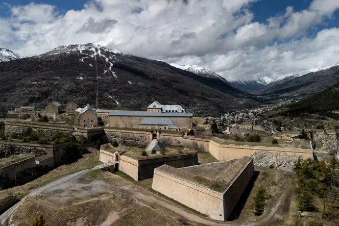 JO 2030 : à Briançon, le chantier de transformation d’un fort classé Vauban en village olympique a été attribué à Linkcity