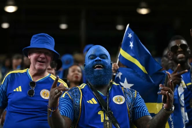 Coupe du monde 2026 : aux Pays-Bas, la communauté de Curaçao veut surfer sur la Vague bleue