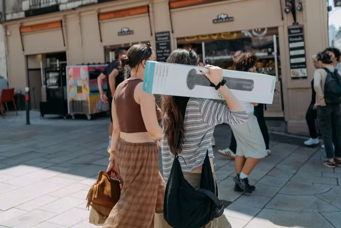 En période de canicule, la chaleur fait flamber les ventes de ventilateurs et climatiseurs
