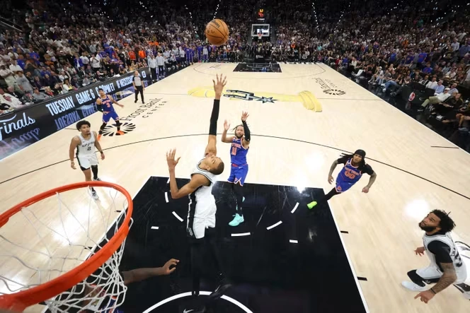 NBA : Victor Wembanyama et les Spurs s’inclinent, les New York Knicks champions pour la première fois depuis 53 ans