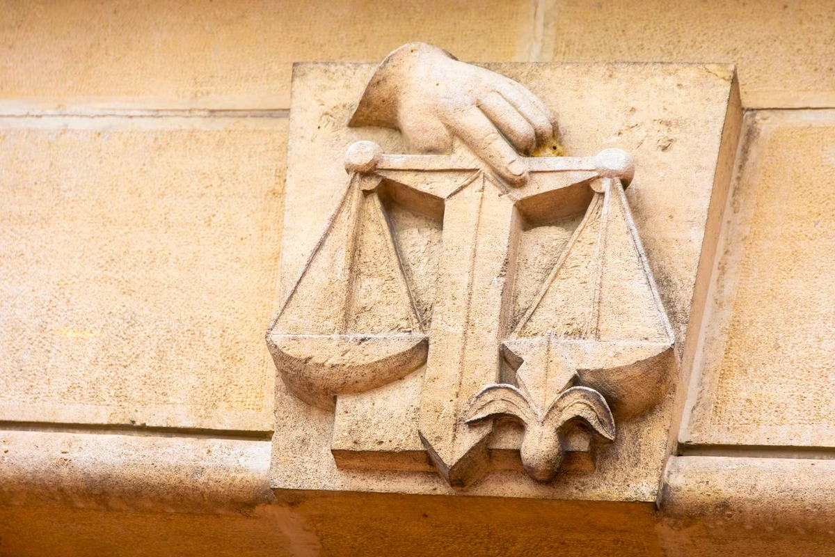 Affaire Lyhanna : le père de Jérôme Barella avait été accusé du viol d’une de ses petites-filles, avant d’obtenir un non-lieu