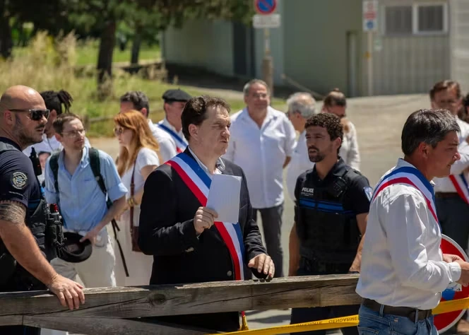 Face aux affaires de pédocriminalité, le sentiment d’abandon des maires : « Quand ça arrive, c’est un tsunami »