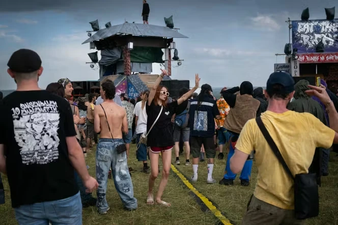 « C’est cette culture qui m’a donné envie d’être DJ » : ce que la scène électronique française doit aux free-parties