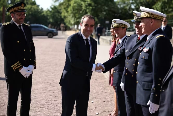 Sous pression, le gouvernement renonce à renforcer les pouvoirs des préfets