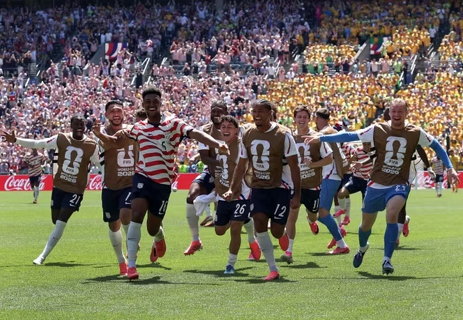 « Plus aussi farfelu » : pour la presse américaine, « l’Amérique commence à croire » en une victoire finale à la Coupe du monde 2026