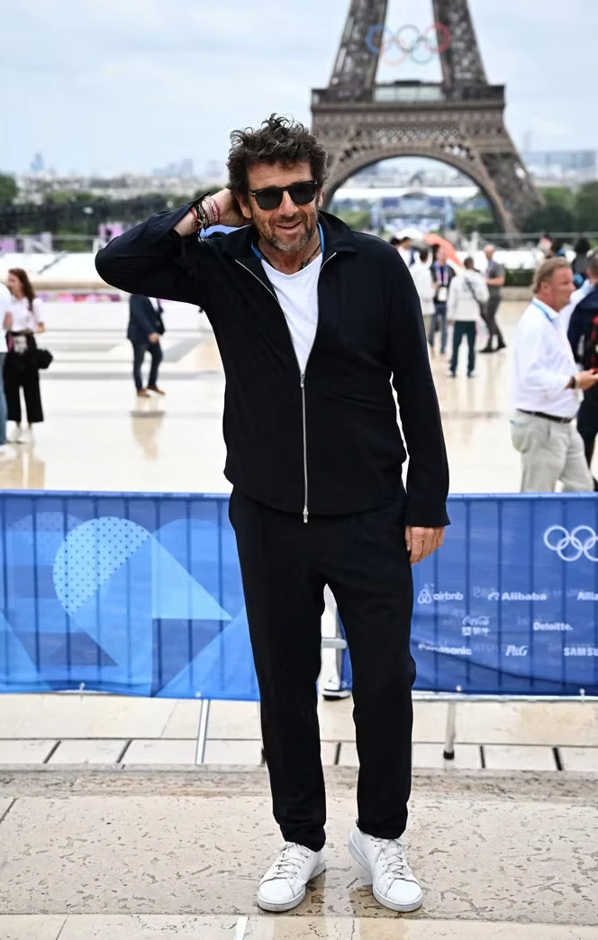 Patrick Bruel va être présenté à des juges, le parquet requiert sa mise en examen pour viols et son incarcération