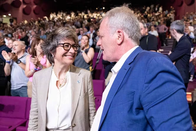 A la CFE-CGC, après le « moment des adieux » pour François Hommeril, les grands axes de Christelle Thieffinne