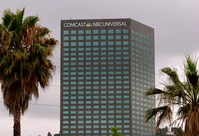 Le géant américain Comcast prépare la scission de ses activités télécoms et médias