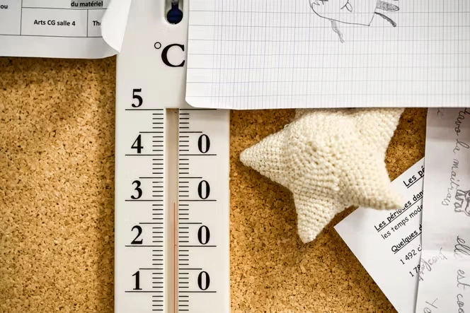 Pendant la canicule, les parents d’élèves indignés par « l’absence de cadre » pour les écoles : « On a dû s’organiser en catastrophe »