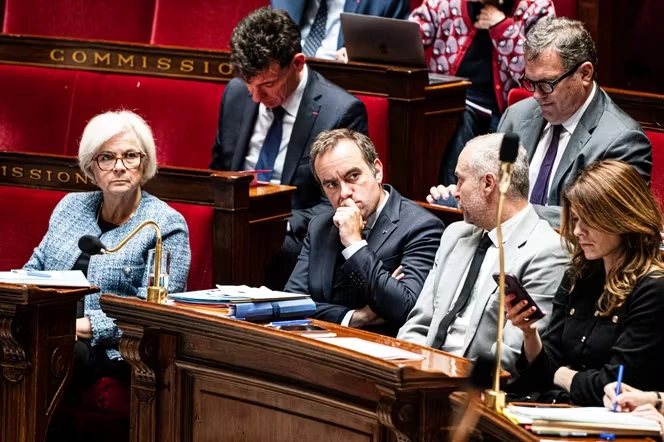 Stabiliser la dette de la France en 2029 ? Des économistes estiment peu probable d’y parvenir