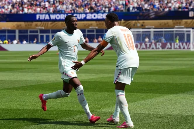 Mbappé, Dembélé et Olise, figures du virage offensif de Didier Deschamps pour la Coupe du monde 2026