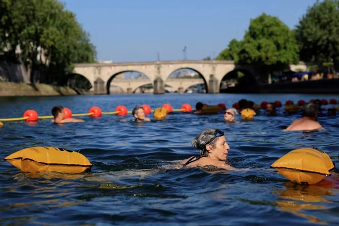 Huit sites gratuits de baignade sécurisée, dont trois à Paris, seront ouverts cet été dans la Seine et la Marne
