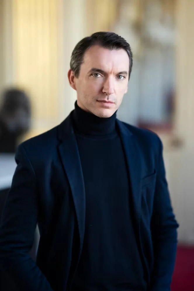 Clément Hervieu-Léger : « Je crois à la force de la Comédie-Française, elle a pu tanguer mais elle n’a jamais sombré »