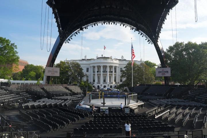El FBI detiene a varias personas que pretendían atentar con drones explosivos en el evento de la UFC en la Casa Blanca