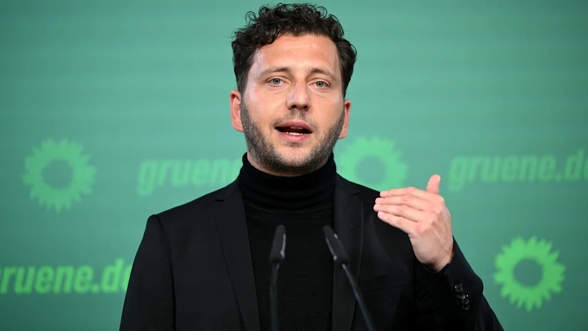 Wegen Steuerhinterziehung: Staatsanwaltschaft ermittelt gegen Grünen-Chef Banaszak