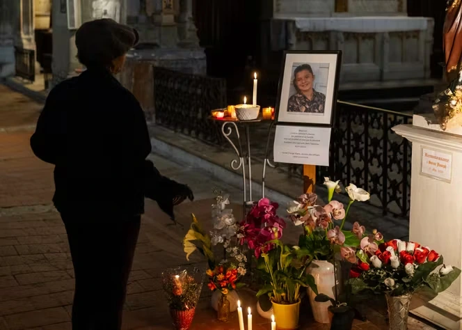 Mort de Lyhanna : les habitants de Fleurance, dans le Gers, rendent hommage à la collégienne lors d’une marche blanche