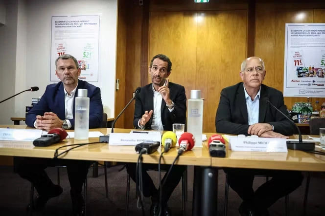Craignant une loi favorable à l’industrie agroalimentaire, la grande distribution se lance dans une opération « transparence » sur les prix