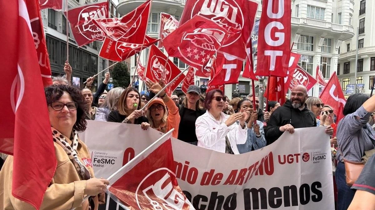 Trabajo suspende la tramitación del convenio de la patronal de Inditex, Mango y Primark y pide cambios en el texto