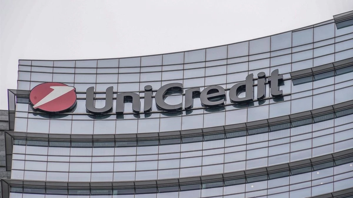 UniCredit se hace con el 47,65 % de Commerzbank tras el cierre de su oferta de compra