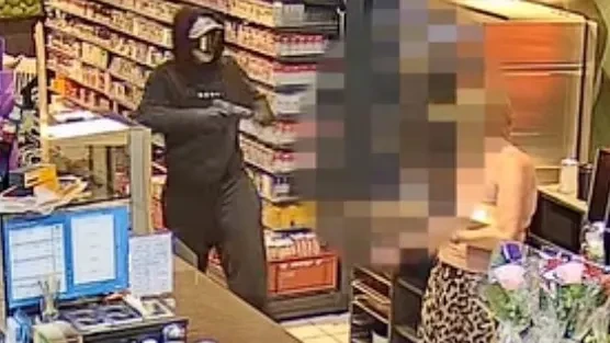 Serie von Überfällen: Polizei warnt vor Räuber mit der Skibrille