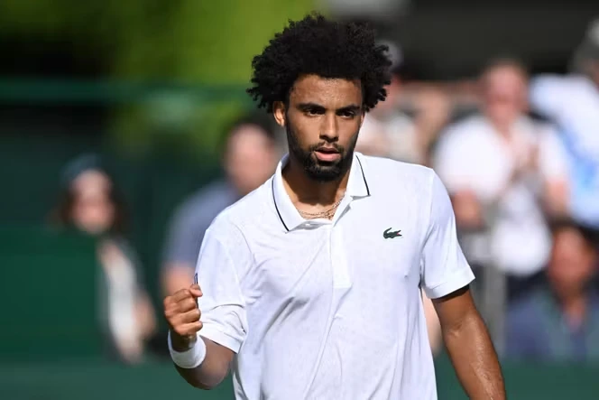 Wimbledon 2026 : Arthur Fils, de retour après une nouvelle blessure, prêt à porter les espoirs français