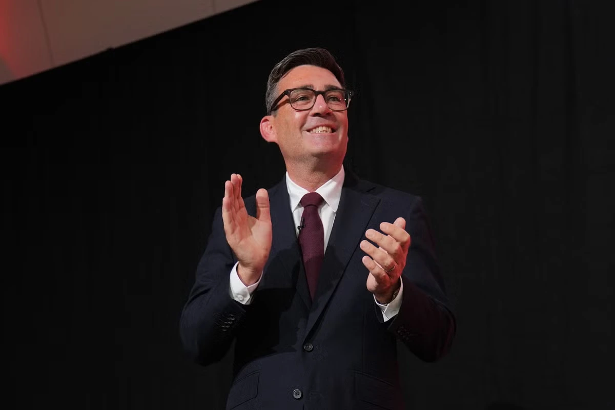 New PM Andy Burnham needs urgent Foreign Office strategy to manage aid cuts, experts warn
