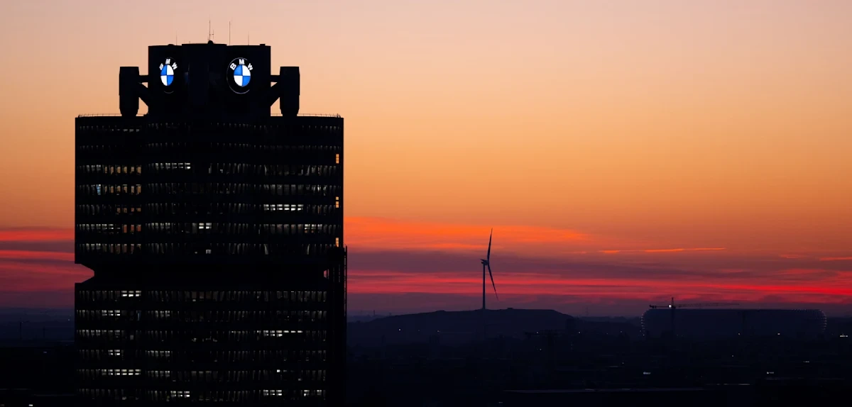 BMW baut 8000 Jobs ab