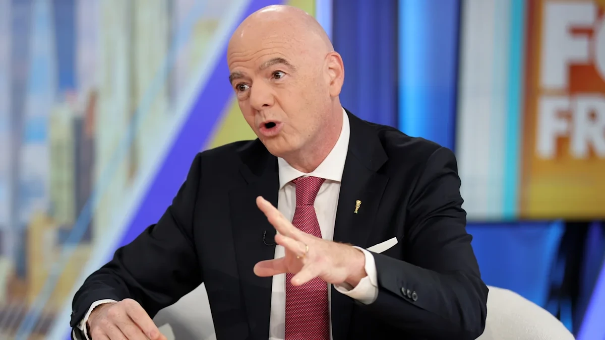 WM 2026: EU-Politiker fordern Ermittlungen gegen Infantino wegen Balogun-Fall