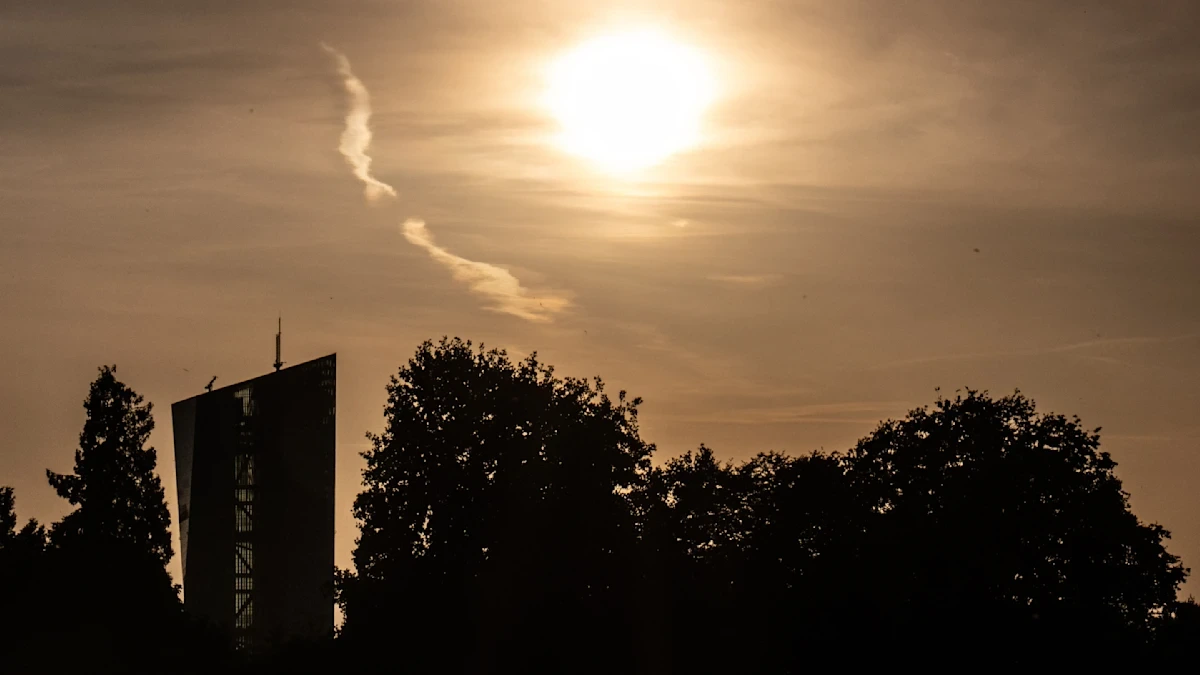 EZB wartet ab – Zinserhöhung erst im September erwartet