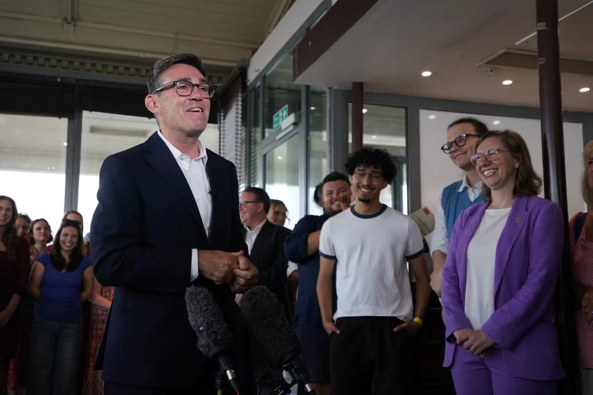 Andy Burnham ‘to put Thames Water into special administration regime’