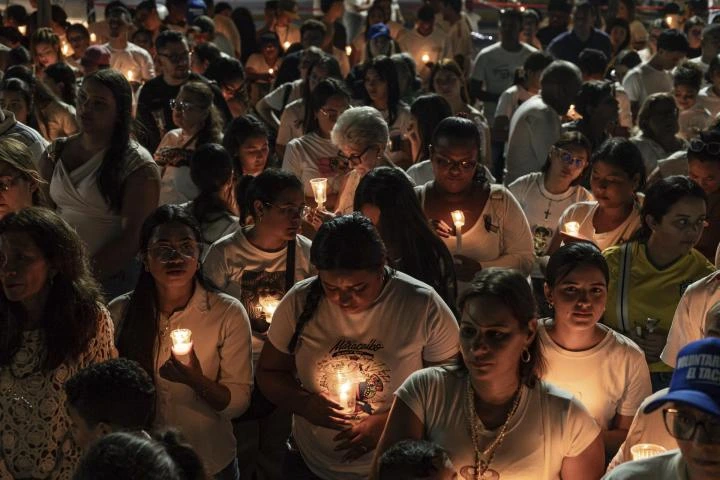 Exteriores eleva a 36 los españoles fallecidos tras los terremotos de Venezuela y cifra en 138 los desaparecidos
