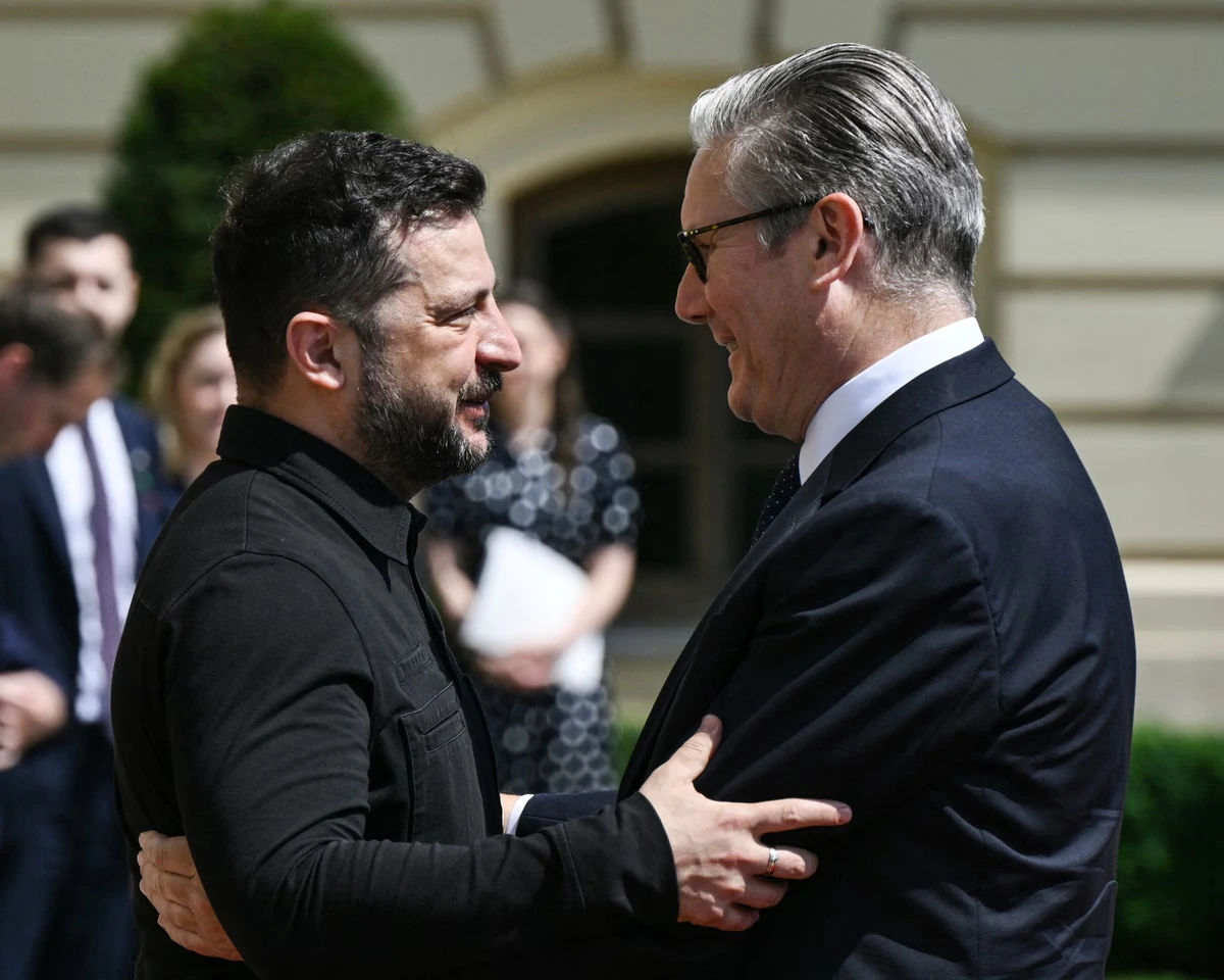 Ukraine war briefing: Kyiv ‘will win this war’, Keir Starmer tells Zelenskyy on final trip as PM