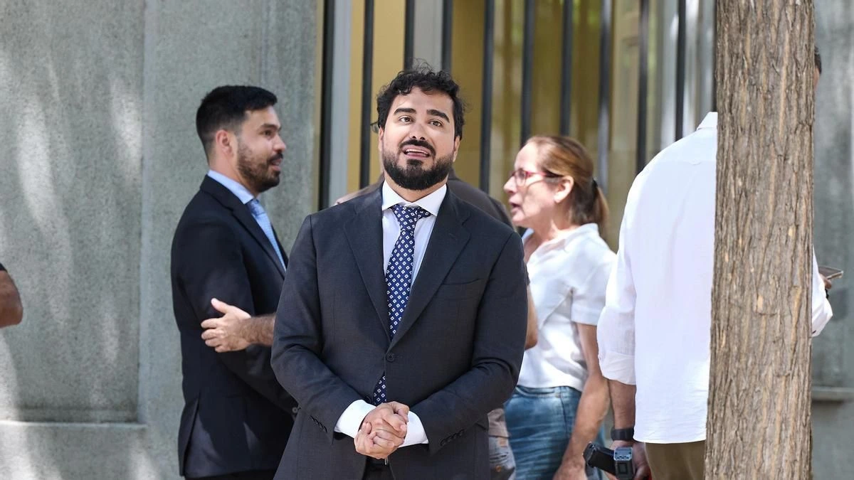 El Supremo pide a la Eurocámara suspender la inmunidad de Alvise en la causa por presuntas coacciones al alcalde de Algeciras