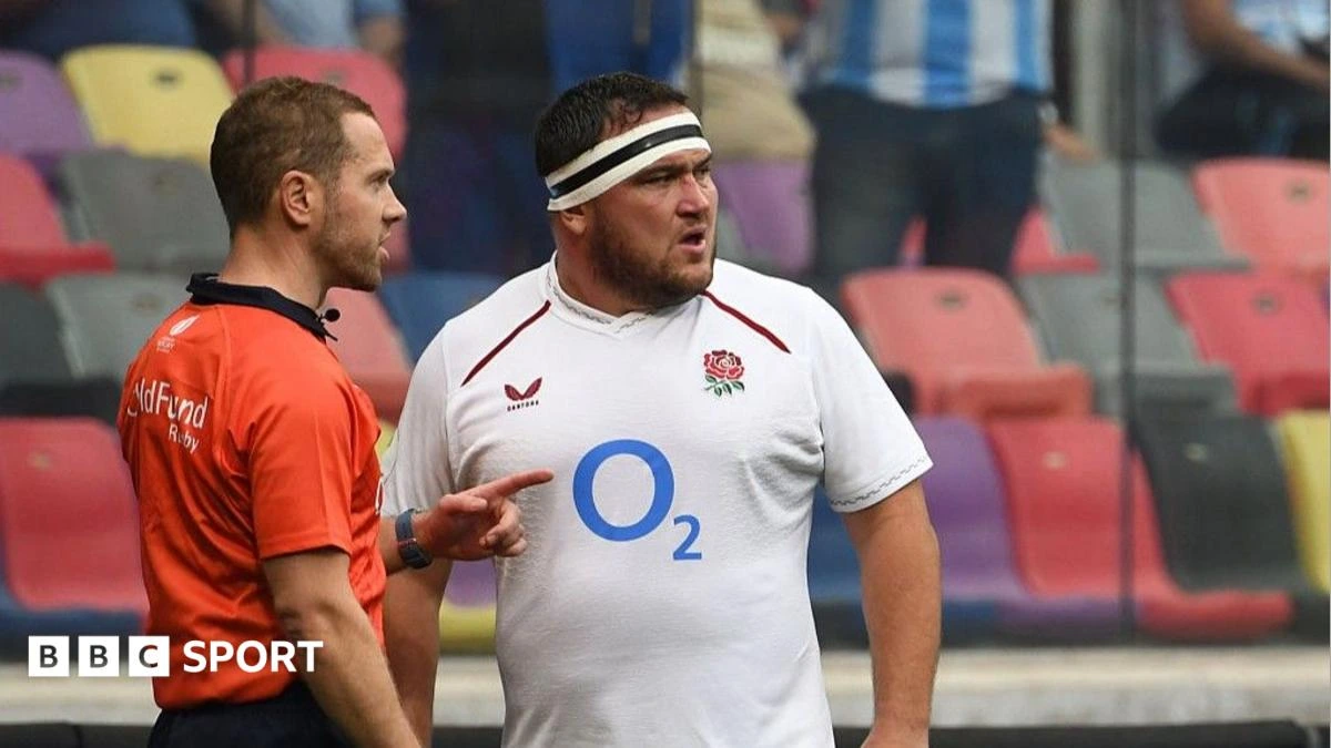 England's discipline 'verging on comical' - Dawson